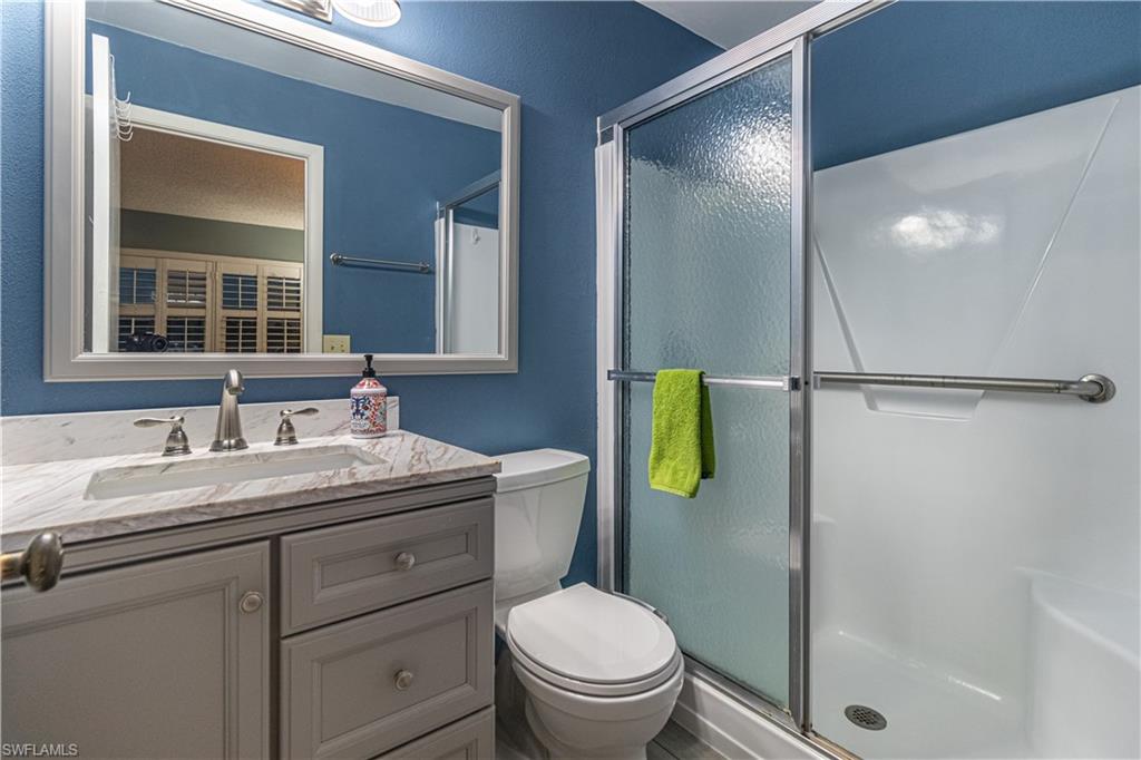 SEVEN LAKES - Residential