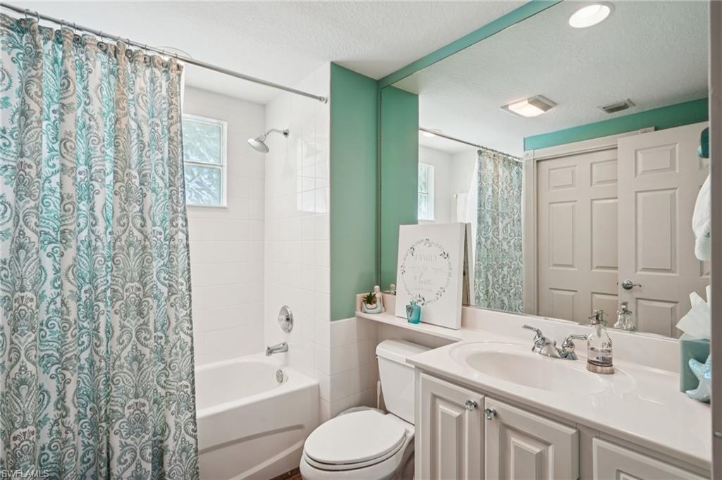 VILLAGE WALK OF BONITA SPRINGS - Residential