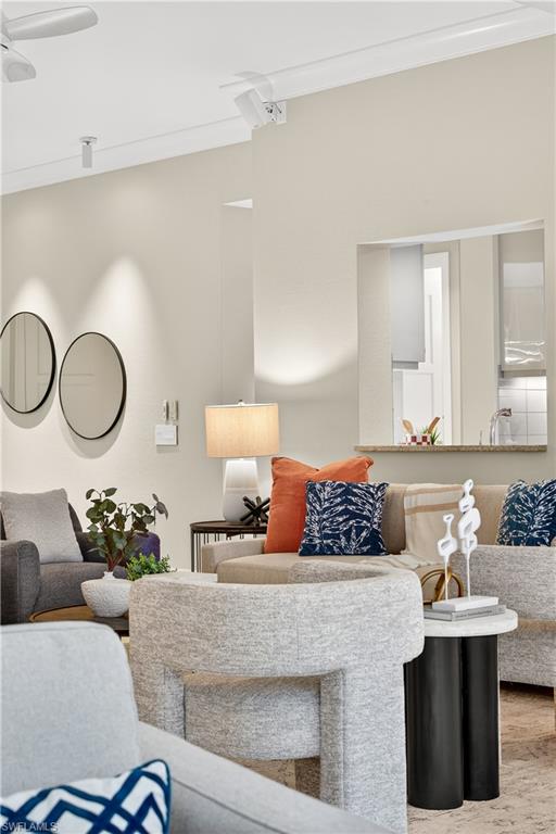 9014 Whimbrel Watch LN 101