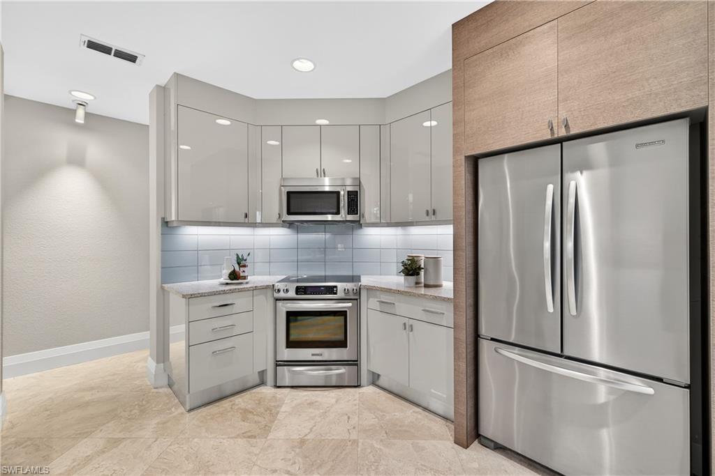 OSPREY POINTE - Residential