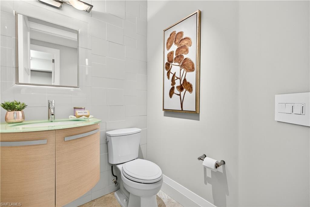 OSPREY POINTE - Residential