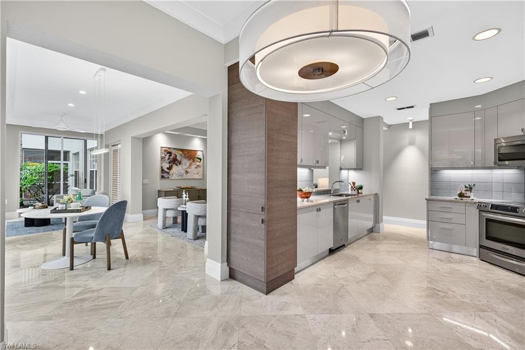 OSPREY POINTE - Residential