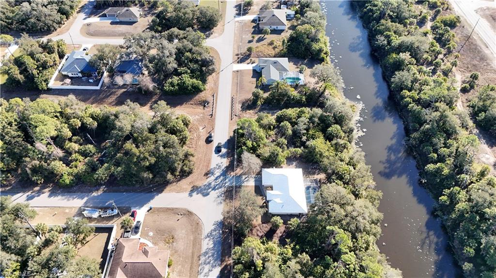 PORT CHARLOTTE - Land