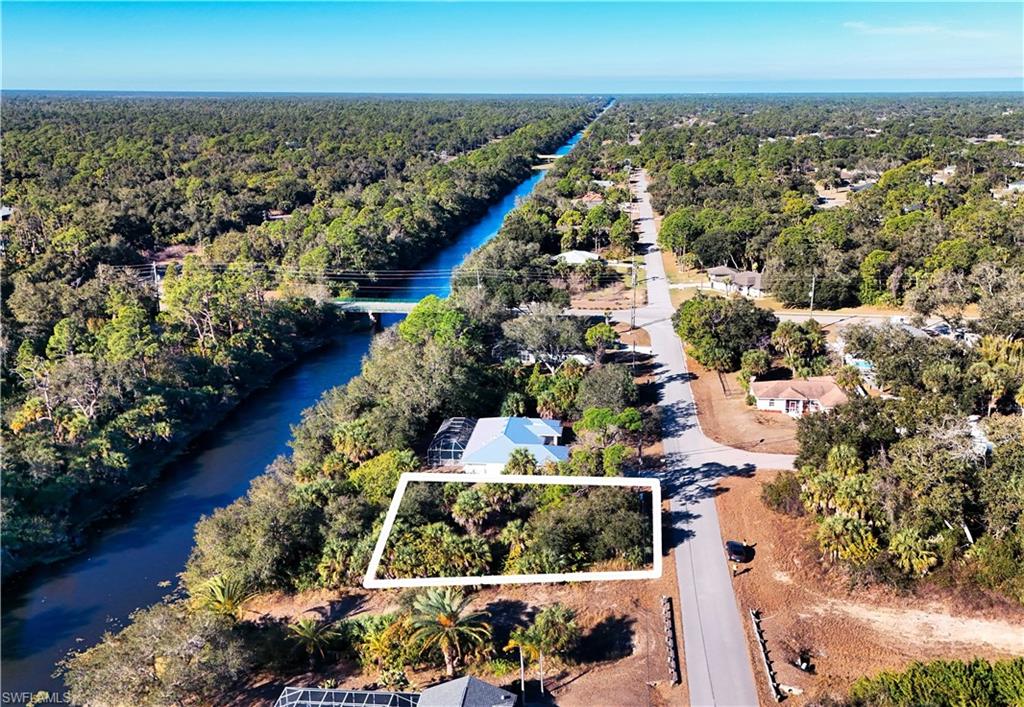 PORT CHARLOTTE - Land