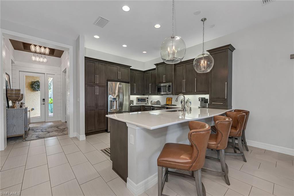 MARBELLA ISLES - Residential