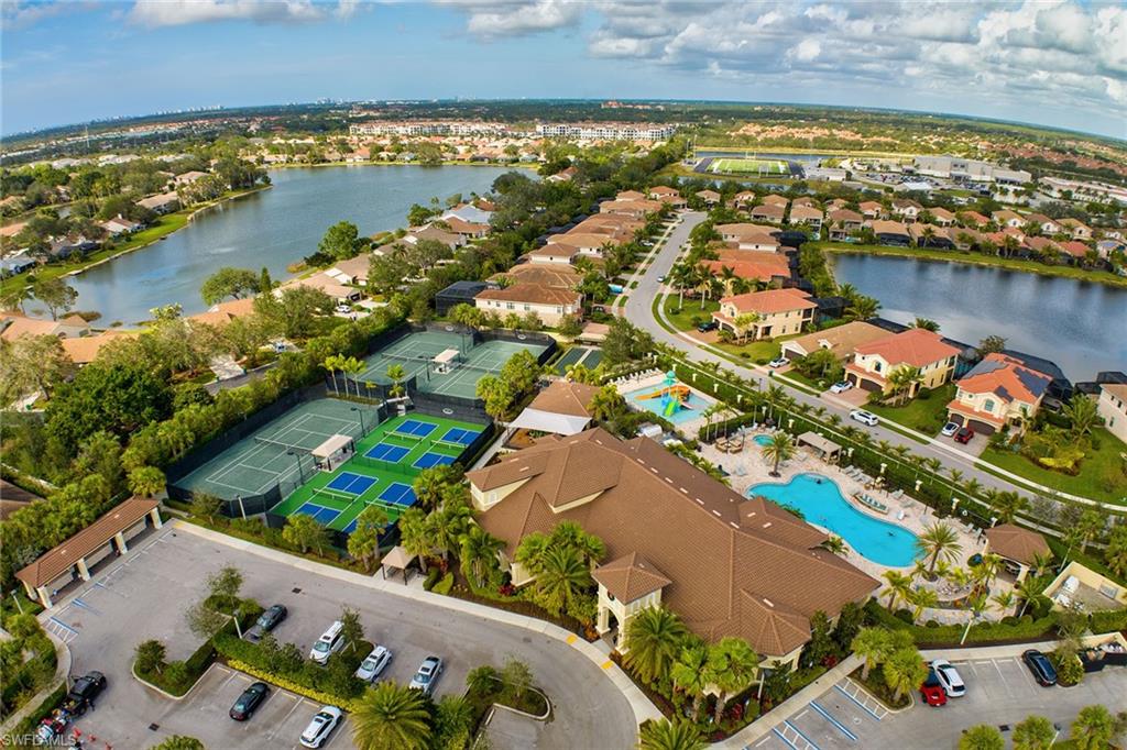 MARBELLA ISLES - Residential