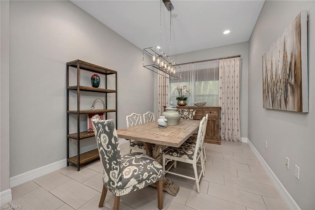 MARBELLA ISLES - Residential