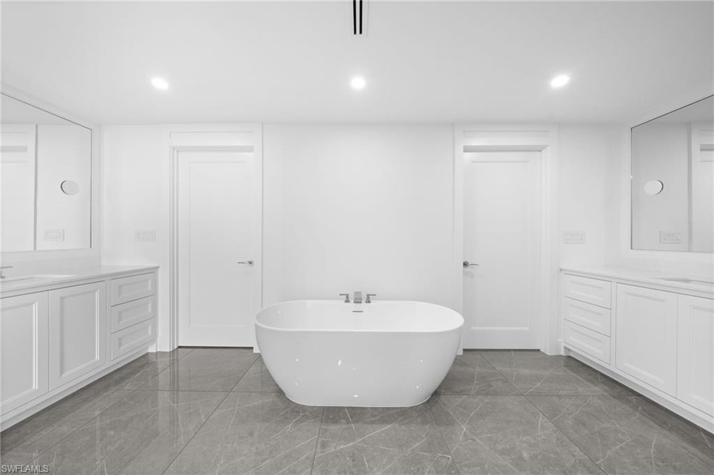 KALEA BAY TOWER 400 - Residential