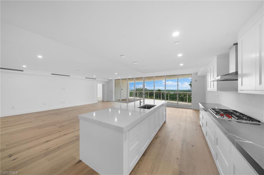 KALEA BAY TOWER 400 - Residential