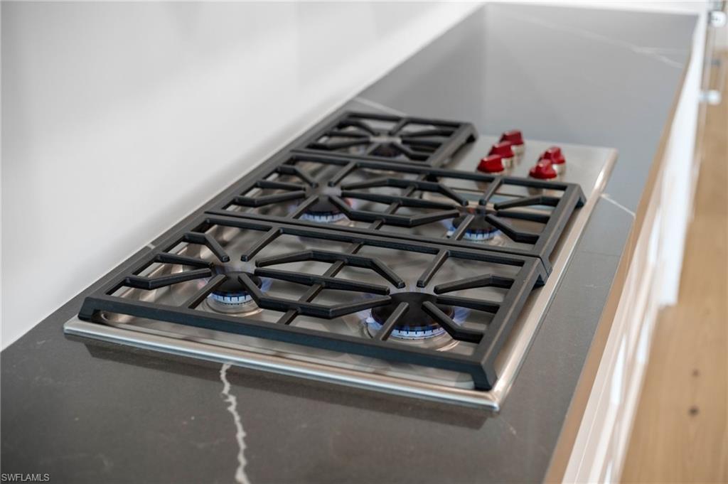 KALEA BAY TOWER 400 - Residential