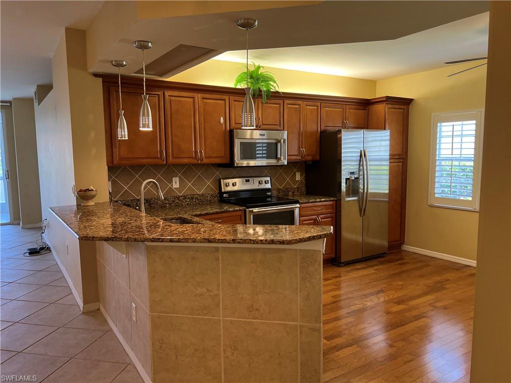 PIPERS GROVE - Residential