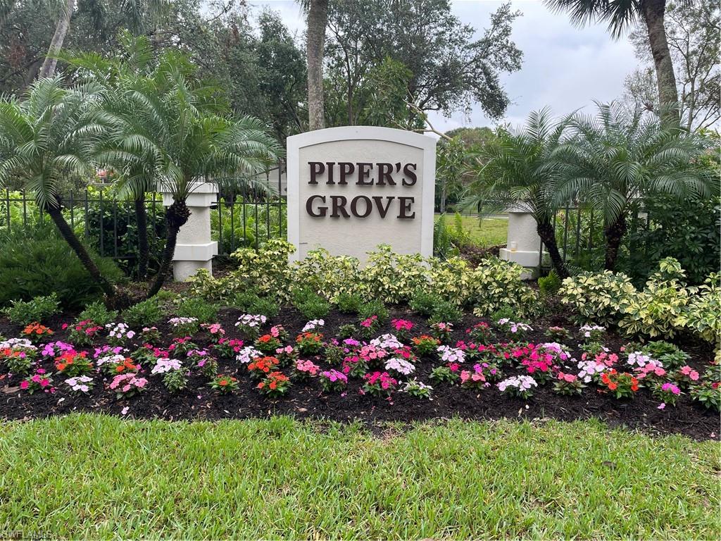 PIPERS GROVE - Residential
