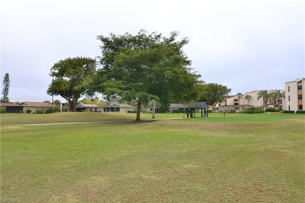 LAKEWOOD - Residential