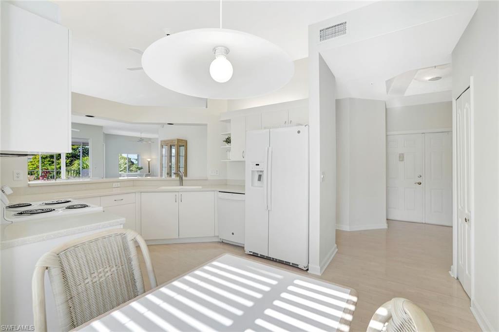 PEBBLE CREEK - Residential