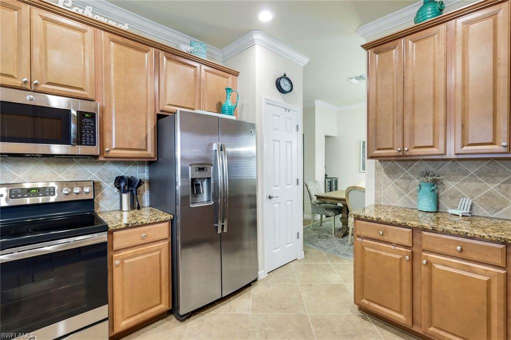 BONITA NATIONAL GOLF AND COUNTRY CLUB - Residential