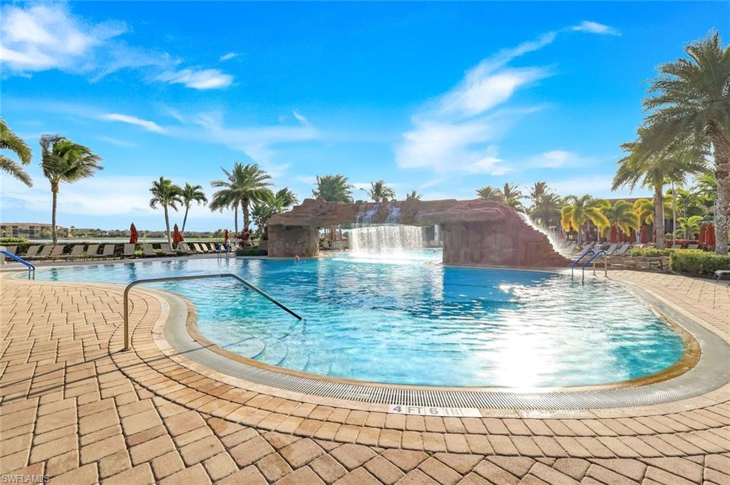 BONITA NATIONAL GOLF AND COUNTRY CLUB - Residential