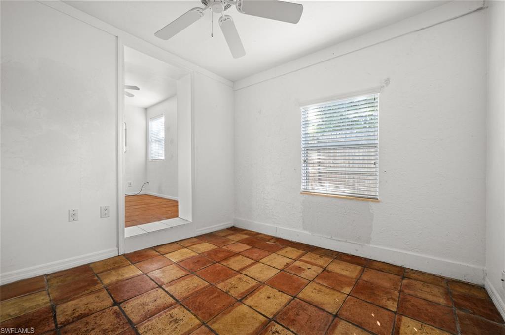 LAKE PARK - Residential