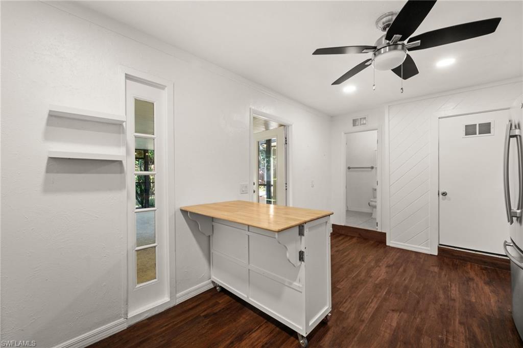 LAKE PARK - Residential