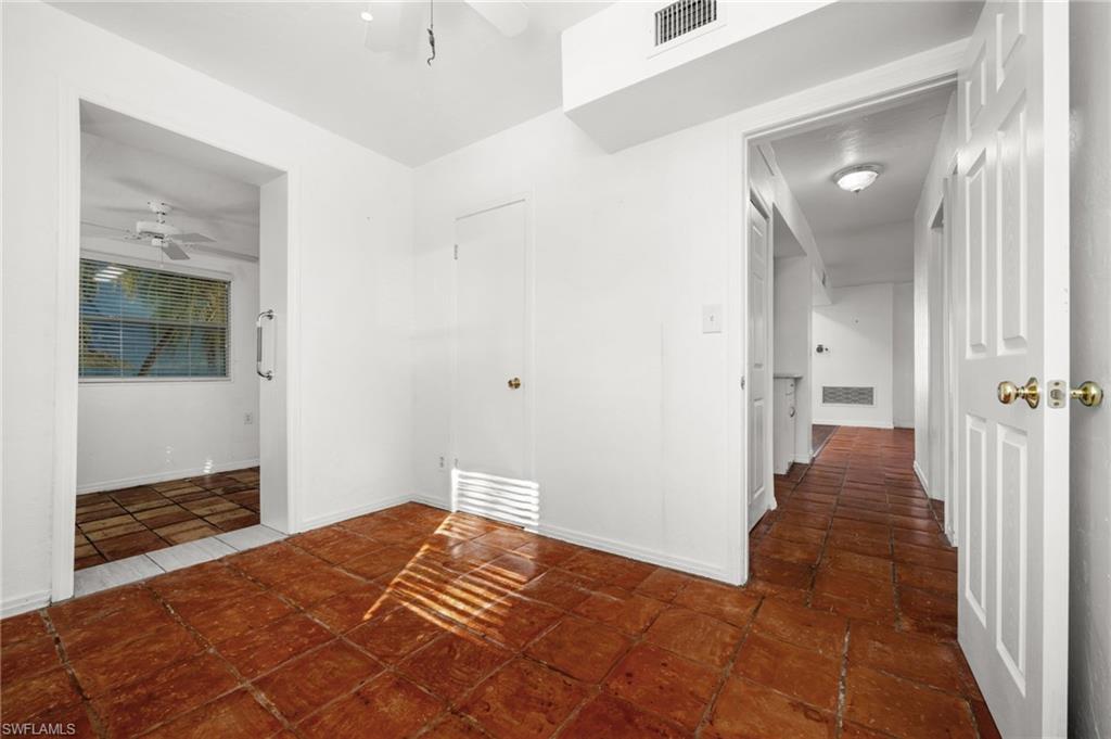 LAKE PARK - Residential