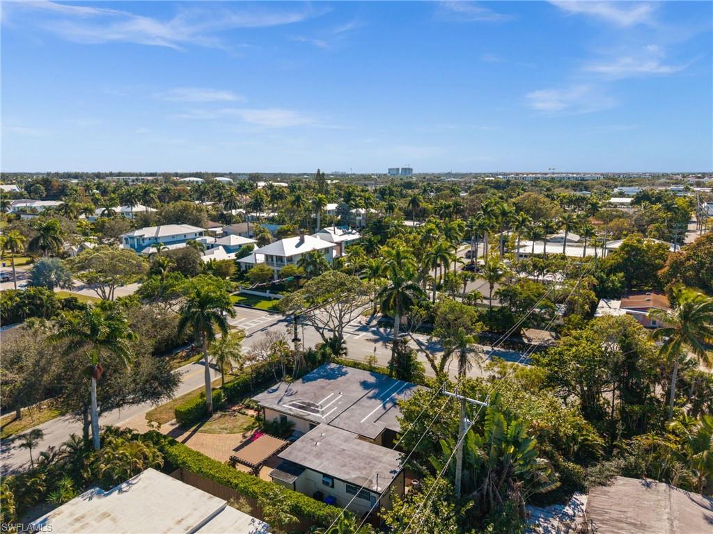 LAKE PARK - Residential