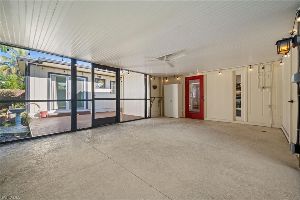 LAKE PARK - Residential