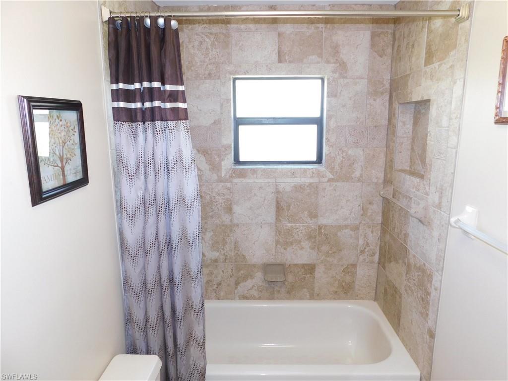 SAN CARLOS PARK - Residential