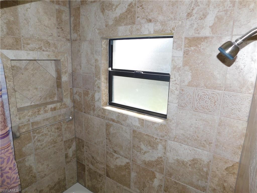 SAN CARLOS PARK - Residential