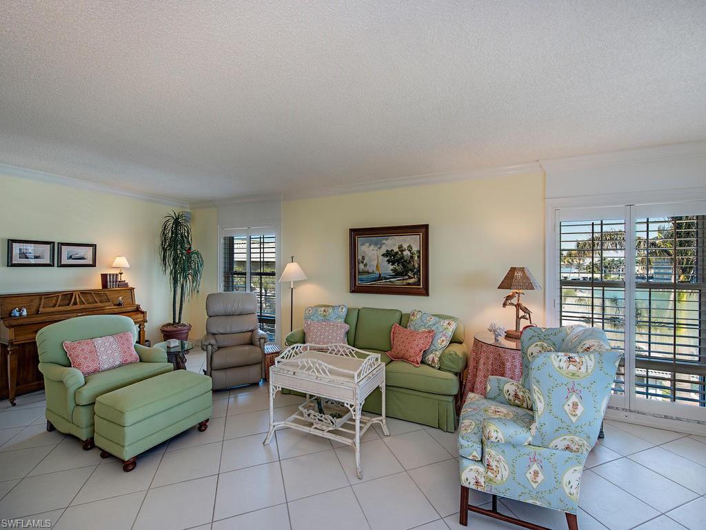 MIRAMAR - Residential