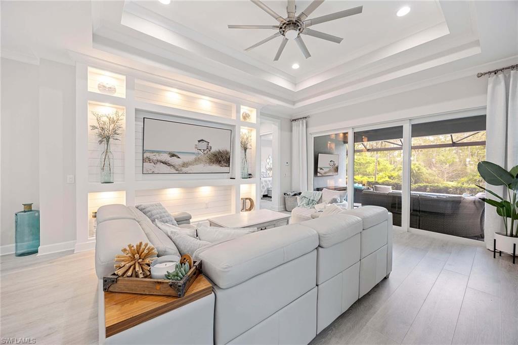 ISLES OF COLLIER PRESERVE - Residential