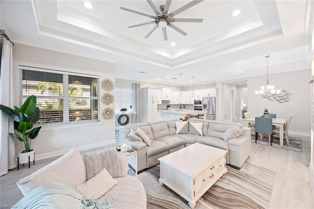 ISLES OF COLLIER PRESERVE - Residential