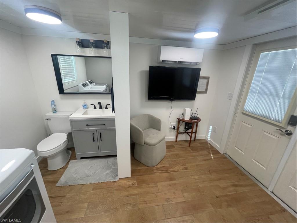 CYPRESS WOODS RV RESORT - Land