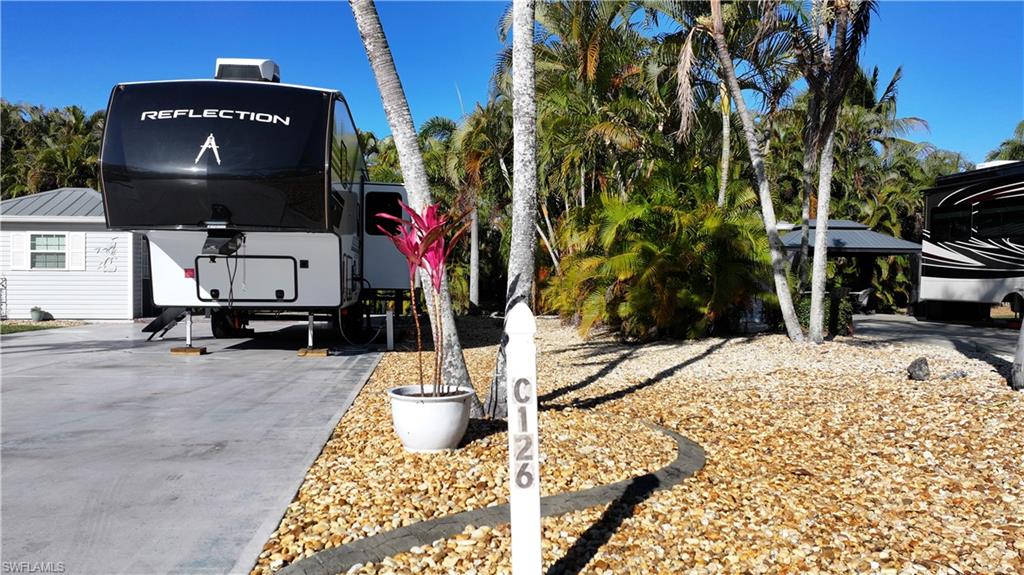 CYPRESS WOODS RV RESORT - Land