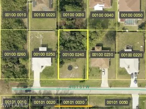 2520 41st St W, Lehigh Acres, FL 33971 - #: 224052346