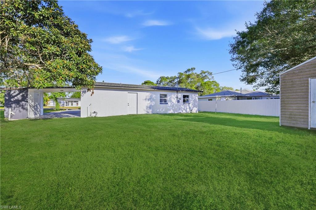 LEHIGH ACRES - Residential