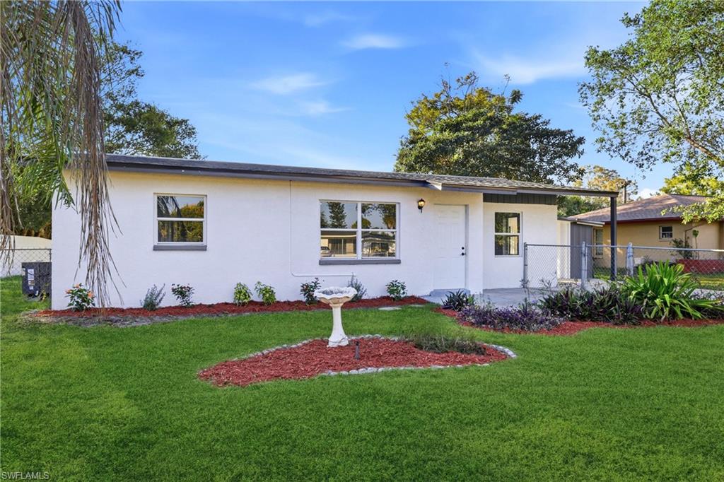 LEHIGH ACRES - Residential