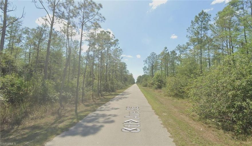 oversized lot 2.5 acre, build your dream home, horse, small gardening and farm, quite area of Desoto, adjacent lot is for sale too, as-is