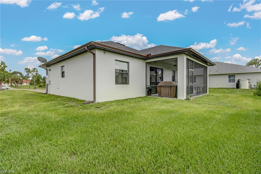 GOLDEN GATE ESTATES - Residential