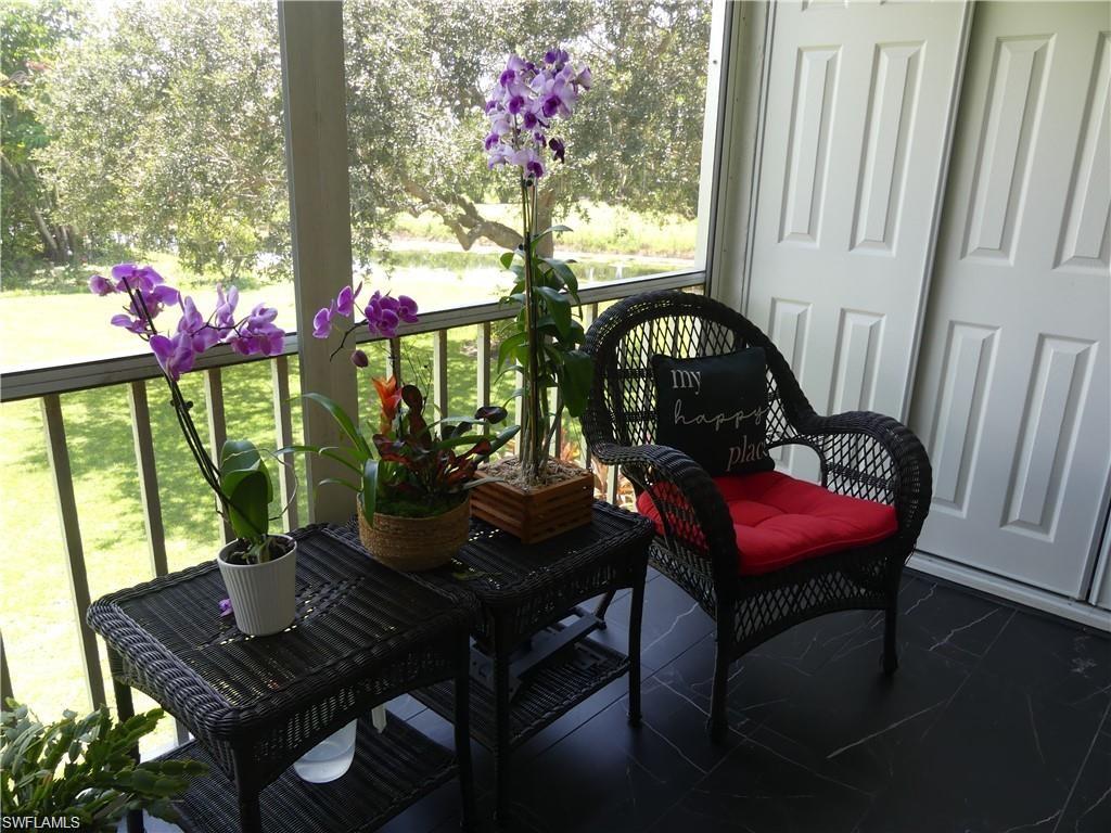 COUNTRY CLUB MANOR - Residential