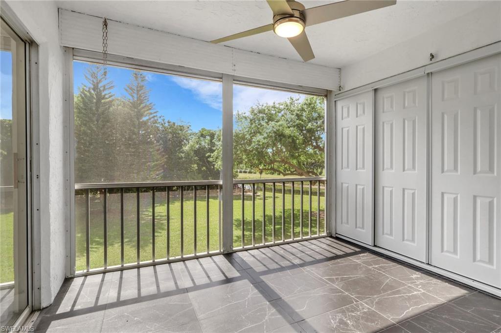 COUNTRY CLUB MANOR - Residential