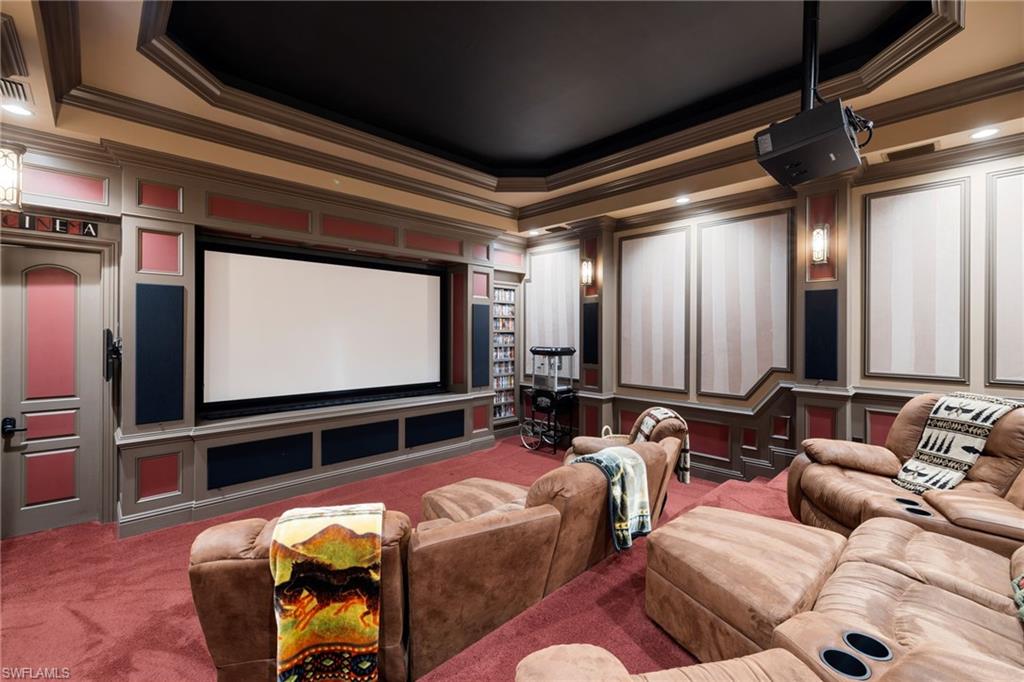 PINE RIDGE - Residential