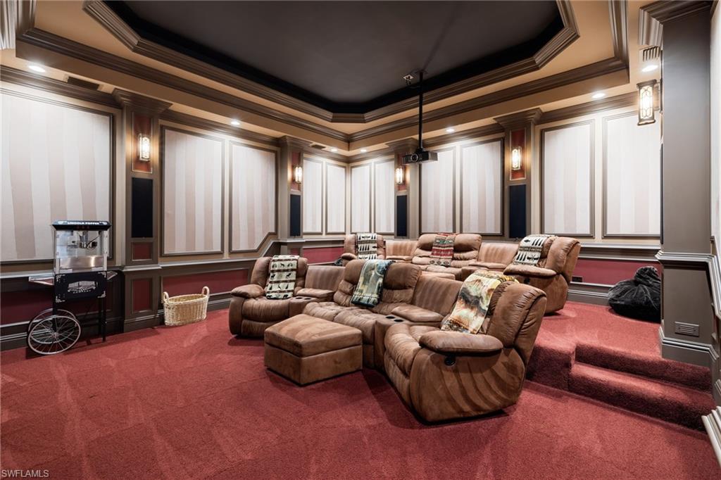 PINE RIDGE - Residential