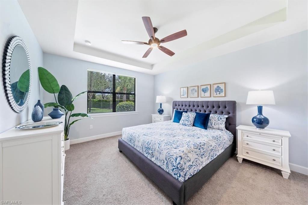 CAMDEN LAKES - Residential