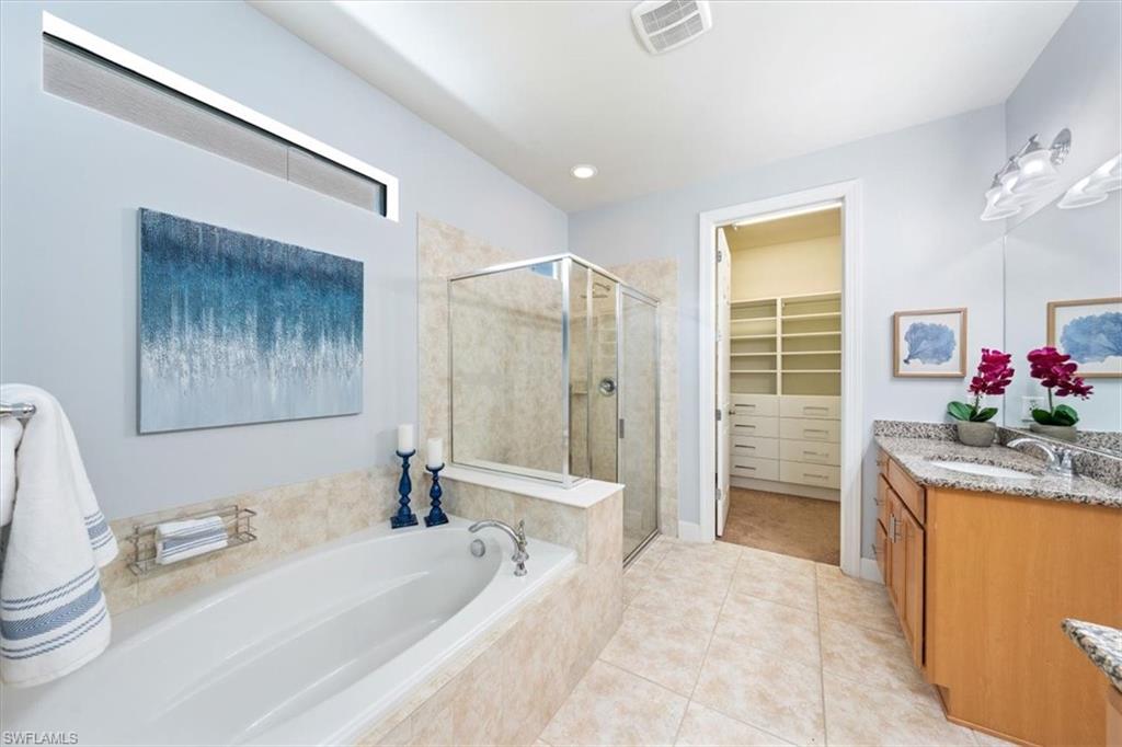 CAMDEN LAKES - Residential