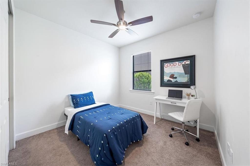 CAMDEN LAKES - Residential