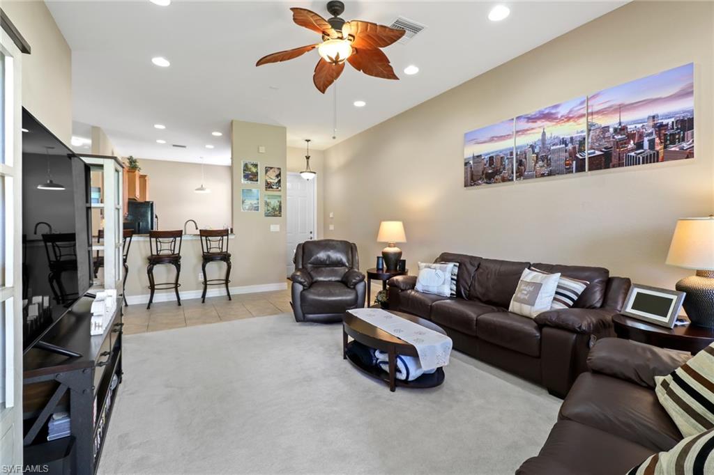 BOTANICA LAKES - Residential