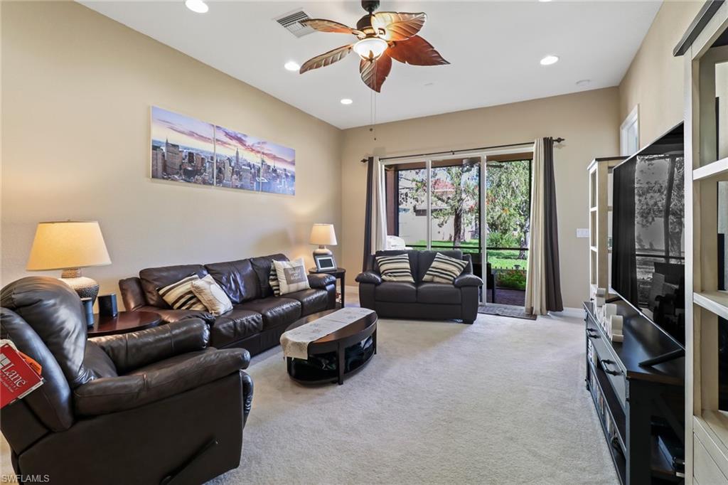 BOTANICA LAKES - Residential