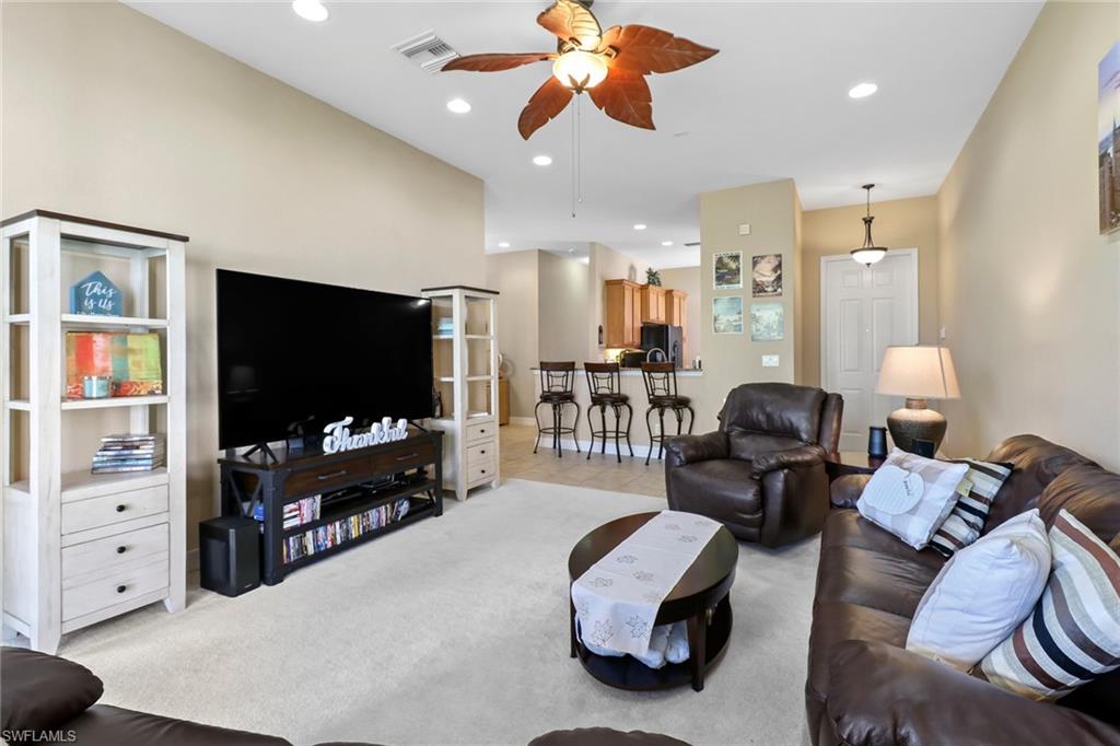 BOTANICA LAKES - Residential