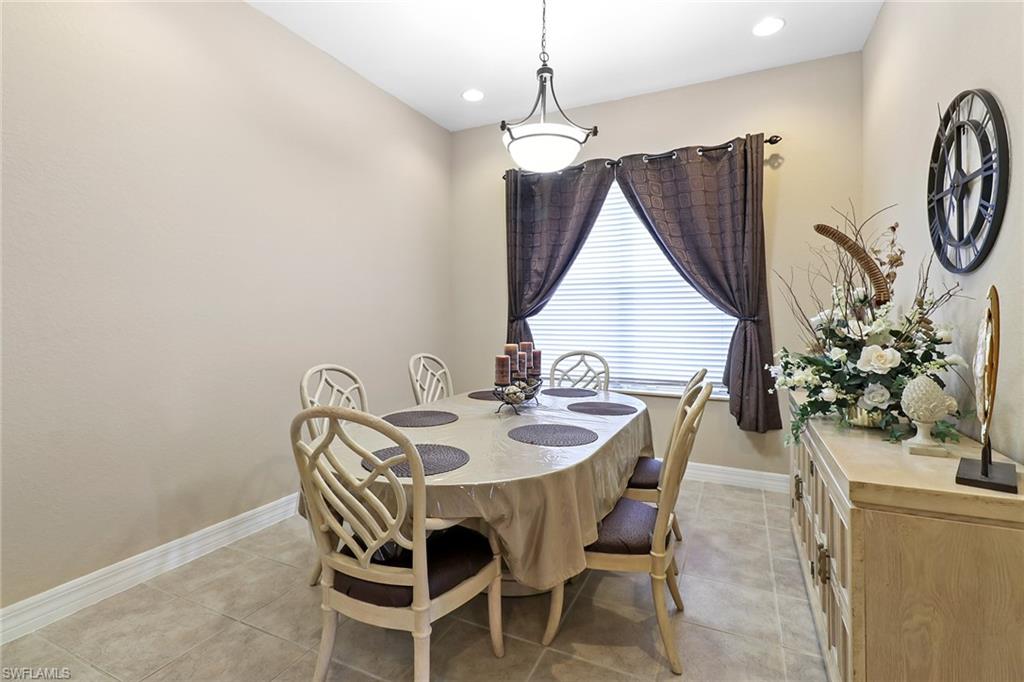 BOTANICA LAKES - Residential