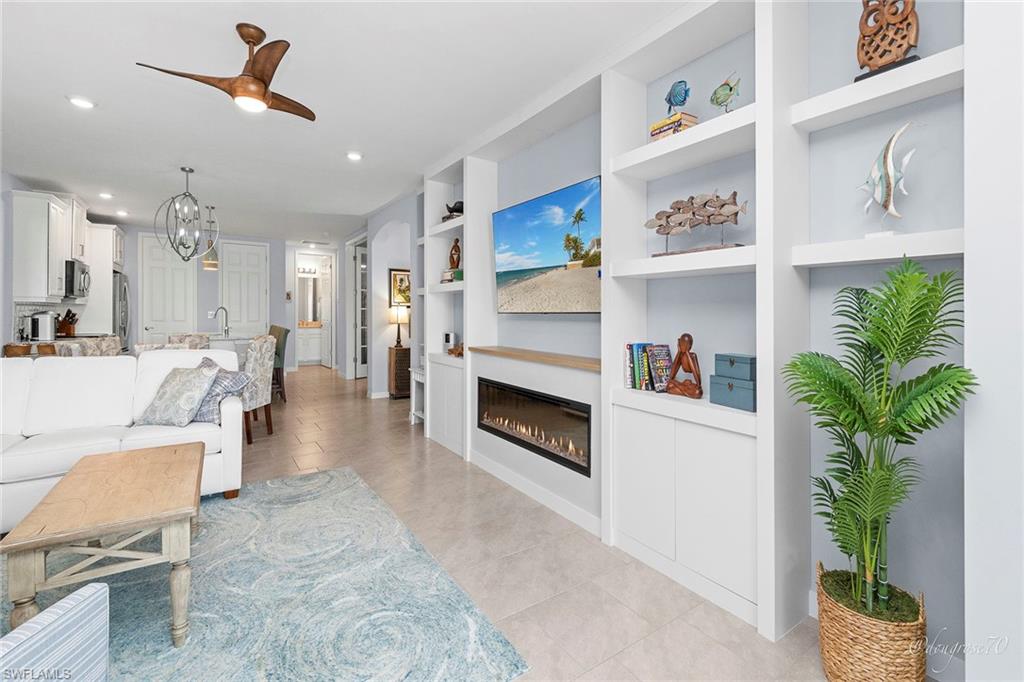 CORAL HARBOR - Residential