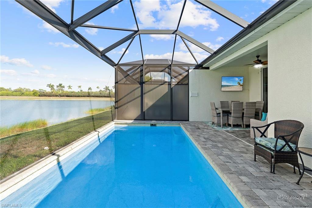 CORAL HARBOR - Residential